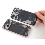 iPhone 15: замена заднего стекла