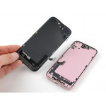 iPhone 15: замена экрана